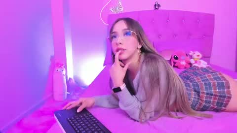 Kloe Jonnes online show from July 2026 10:24:02 PM