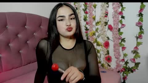 lauren online show from April 2026 06:27:02 PM