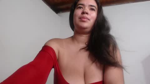 Snapshot of _leslie chatting on March 2026 10:36:01 PM Leslie online show from March 2026 10:36:01 PM