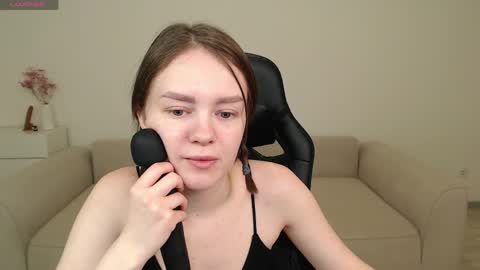  My name is lina Lush is activePrivate is Open online show from April 2026 05:36:01 PM