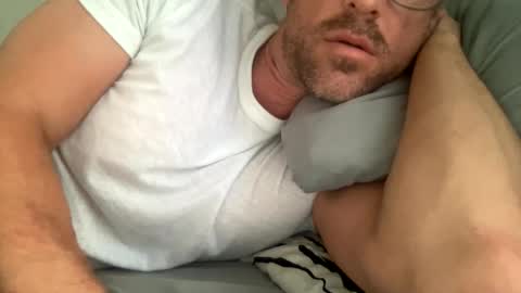 _lululeo_ online show from June 2026 04:03:02 AM