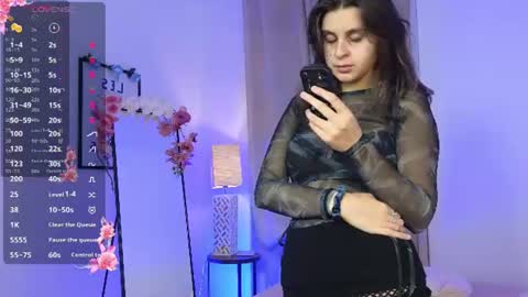 Snapshot of _luminika chatting on August 2026 04:05:02 PM Nika online show from August 2026 04:05:02 PM