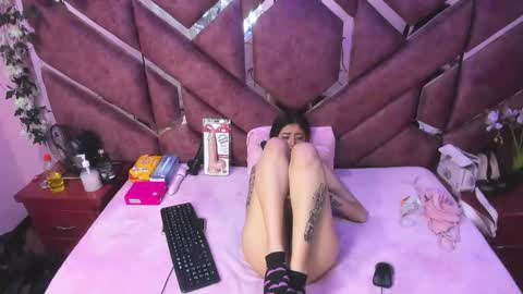_maleja_19 online show from March 2026 04:07:02 AM