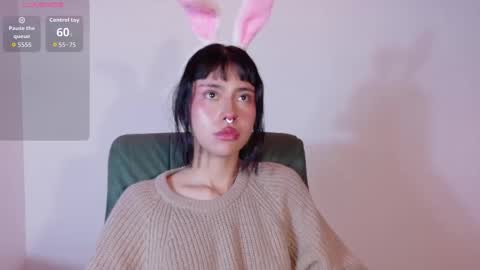 Mavis  online show from October 2025 08:35:01 PM