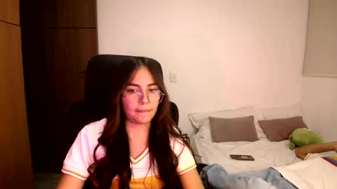 Snapshot of _maxxx1_ chatting on June 2026 11:16:02 PM max and abby online show from June 2026 11:16:02 PM