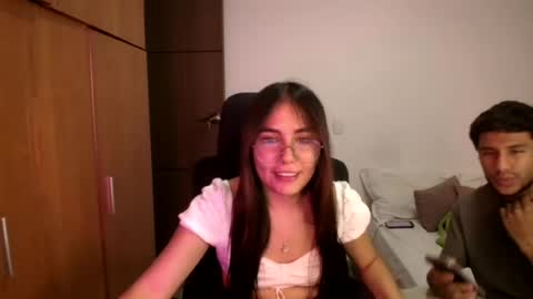 Snapshot of _maxxx1_ chatting on June 2026 03:00:01 AM max and abby online show from June 2026 03:00:01 AM