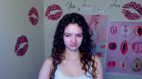 Susie online show from March 2026 07:12:01 AM