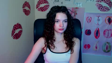 Susie online show from April 2026 06:39:01 PM