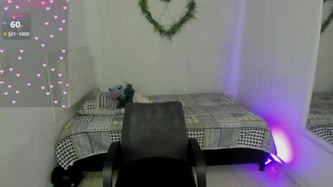 Mia online show from June 2026 04:12:01 PM