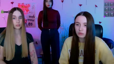 Snapshot of _mila_fire chatting on April 2026 09:03:01 AM your Mila online show from April 2026 09:03:01 AM
