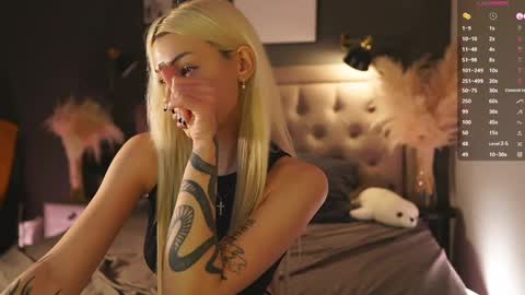 Sasha online show from February 2025 05:46:02 PM