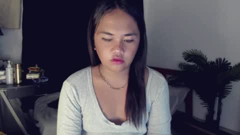 Snapshot of _mslibaylibay_ chatting on June 2026 05:12:01 AM Angel online show from June 2026 05:12:01 AM