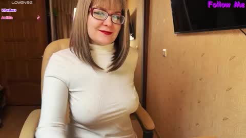 MagicWoman online show from March 2026 06:12:02 PM