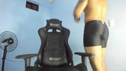 Snapshot of _poseidon1_ chatting on January 2025 03:37:02 AM Poseidon online show from January 2025 03:37:02 AM