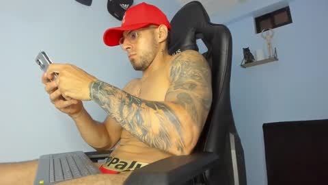 Snapshot of _poseidon1_ chatting on March 2025 10:10:01 PM Poseidon online show from March 2025 10:10:01 PM