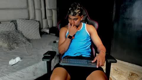 _sammy_ice online show from January 2025 12:23:01 AM