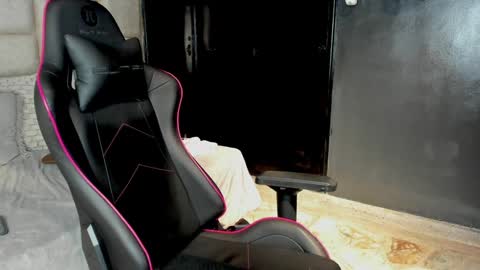 _sammy_ice online show from January 2025 05:19:02 AM