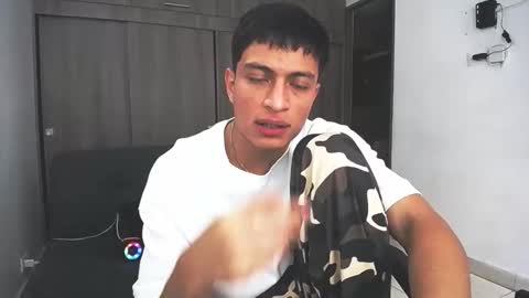 Juan Pablo-independent model online show from March 2026 08:14:01 PM