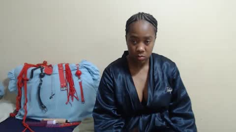 Snapshot of _sexylipss chatting on November 2025 06:41:02 PM _sexylipss online show from November 2025 06:41:02 PM