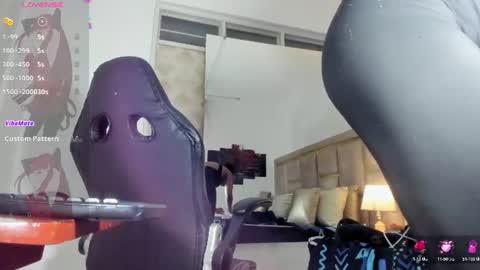 Snapshot of _shirleyy_ chatting on July 2026 06:22:02 PM Shirley online show from July 2026 06:22:02 PM