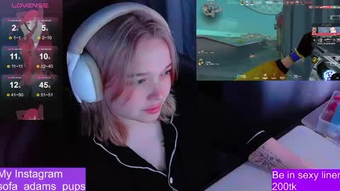 Snapshot of _sofia_adam_ chatting on May 2026 08:10:02 AM pups online show from May 2026 08:10:02 AM