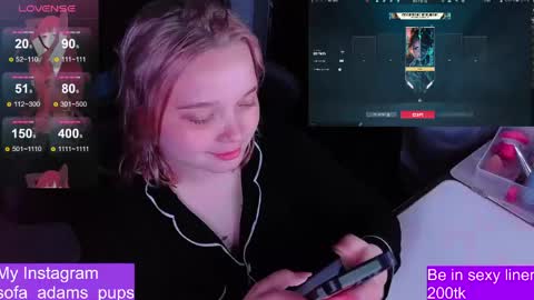 Snapshot of _sofia_adam_ chatting on May 2026 06:43:02 AM pups online show from May 2026 06:43:02 AM
