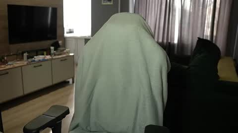 OLIVERpvt is open online show from March 2026 12:05:02 PM