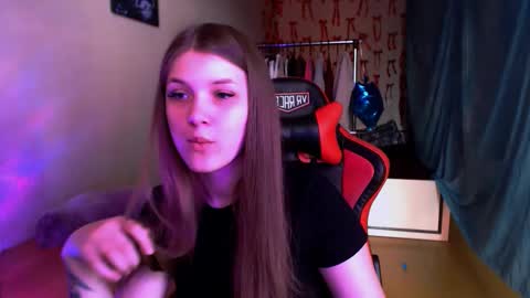 Mari online show from March 2026 11:05:01 AM