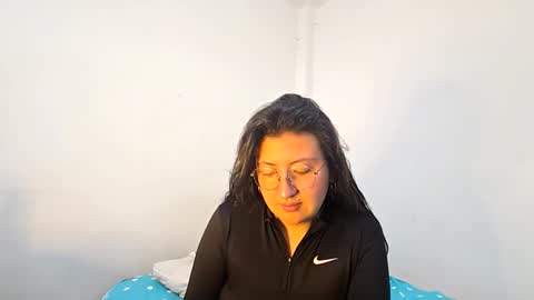 _sweet_melodyy online show from March 2026 09:12:01 PM