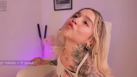 _tammarra_ online show from March 2026 07:52:01 PM