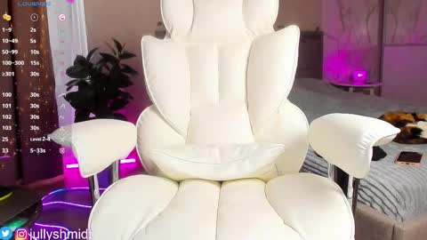 Snapshot of _top_skinny chatting on March 2026 07:15:01 AM Julia online show from March 2026 07:15:01 AM