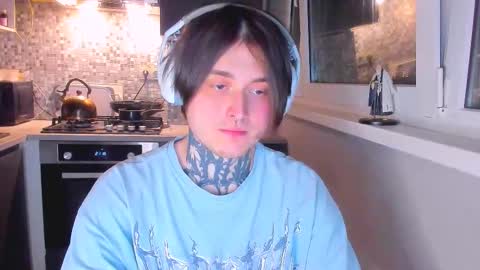 _torfin_ online show from March 2026 09:56:02 PM