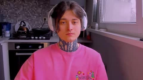 _torfin_ online show from April 2026 10:57:02 AM