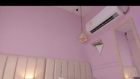 Snapshot of _wendy_x chatting on July 2026 11:48:02 AM _wendy_x online show from July 2026 11:48:02 AM