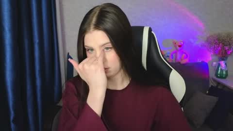 Fiona and Wayne online show from April 2026 08:58:01 PM