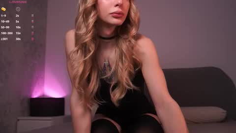 Fenka online show from November 2025 10:07:01 AM