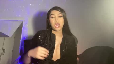 _yoursatisfaction_ online show from January 2025 09:07:02 PM