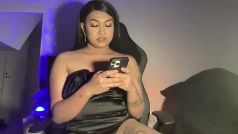 _yoursatisfaction_ online show from January 2025 12:11:01 AM