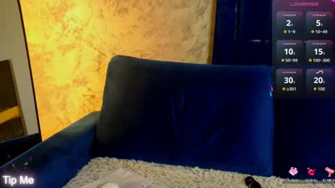 Snapshot of _yoursubmissive_ chatting on July 2026 06:47:02 AM Sasha online show from July 2026 06:47:02 AM