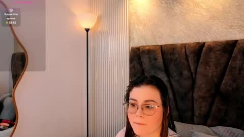 Snapshot of _zoe_boobs_ chatting on February 2026 12:00:01 PM zoe online show from February 2026 12:00:01 PM