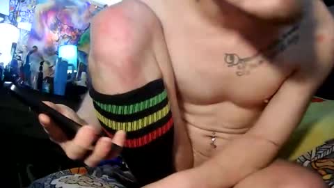 Chris online show from November 2025 03:40:02 AM