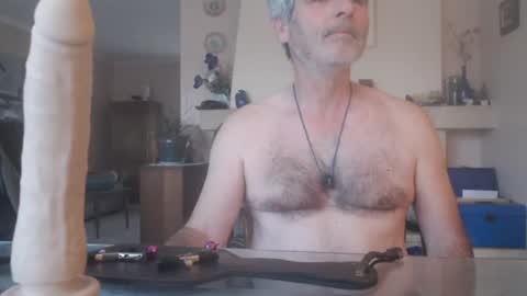 Aalex1717 online show from June 2026 04:33:02 AM