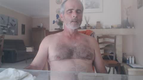 Aalex1717 online show from July 2026 01:19:01 PM