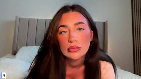 Aaliyah online show from February 2026 11:11:02 PM