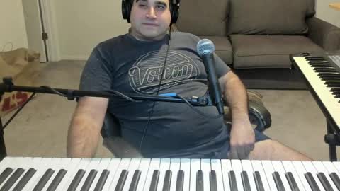 Aaron online show from April 2026 12:49:02 AM