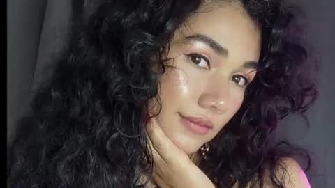 Snapshot of abbi_mooncb chatting on June 2026 01:09:02 PM Abbi mooncb online show from June 2026 01:09:02 PM