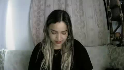 Snapshot of abbie_23 chatting on April 2026 06:41:02 AM Abbie cute online show from April 2026 06:41:02 AM