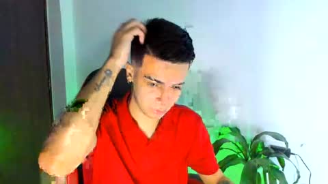 Independence model AbelAsburgo online show from June 2026 02:09:02 AM