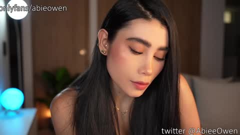 abie_owen online show from March 2026 11:34:01 PM