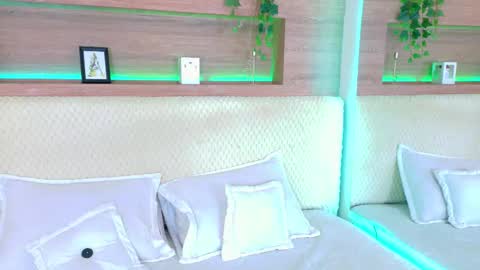 abiehils online show from September 2025 12:05:02 PM